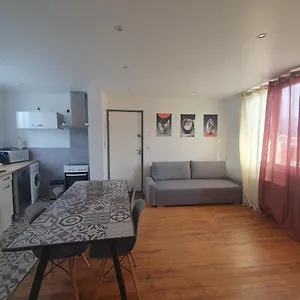 https://appartement-cosy-1.midi-pyreneeshotels.com