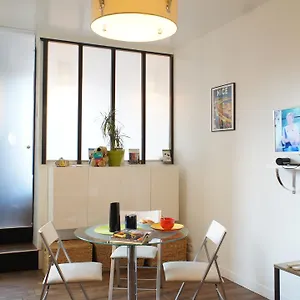 https://ideal-2-pieces-antiquaires-port-garibaldi.fr-provencehotel.com