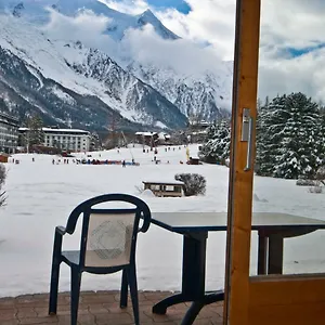 https://front-ski-slope-chamonix-apartment.hotels-rhonealpes.com